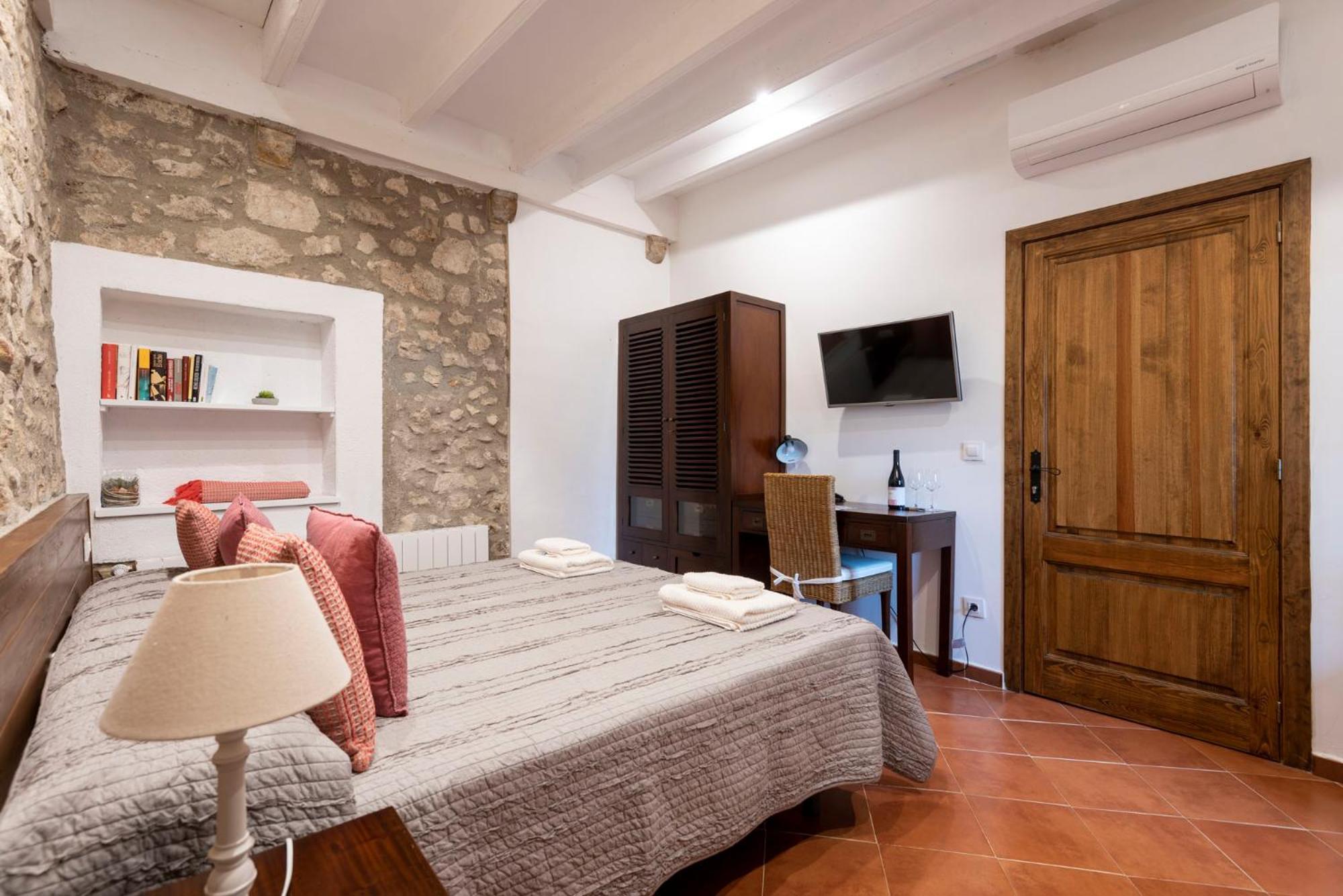 Hostal Can Xicu Capmany 外观 照片