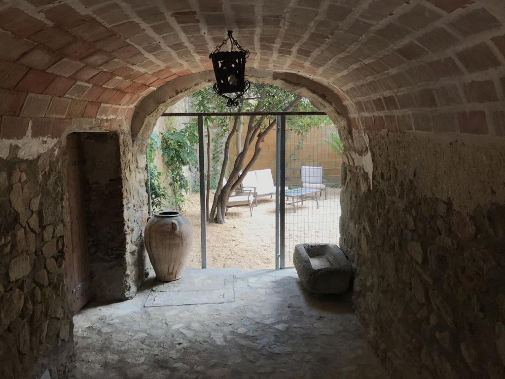 Hostal Can Xicu Capmany 外观 照片